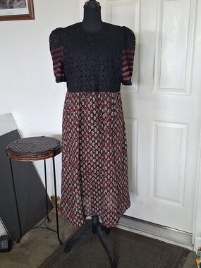 Ethnc pakistani dress Women Largev